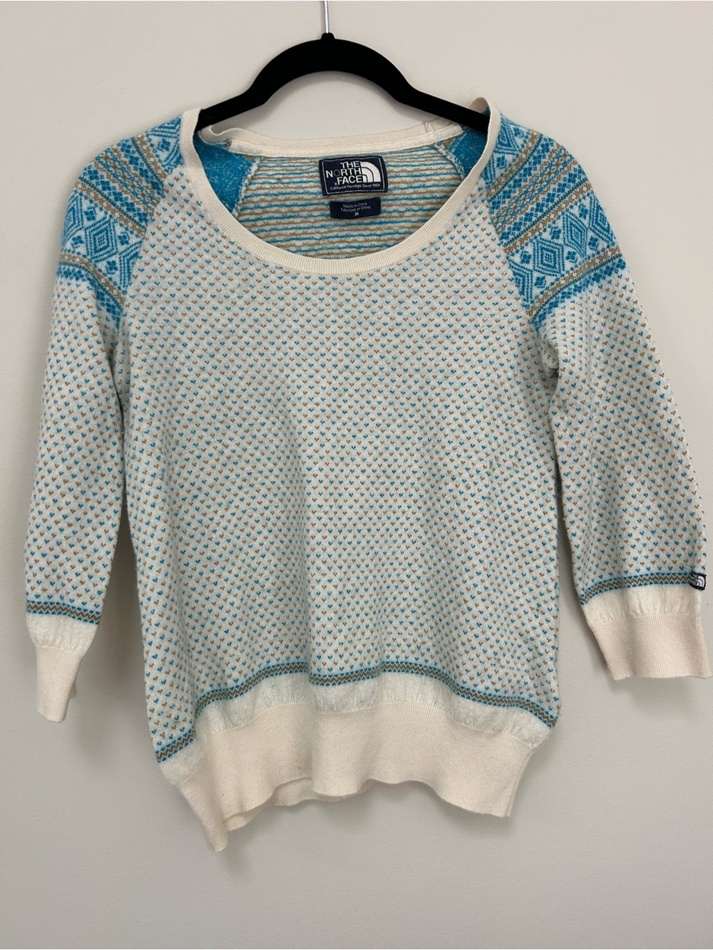 The North Face Wool Blend Women’s Cream and Blue Knit Sweater